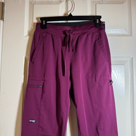 Grey's Anatomy Deep Burgundy Scrub Jacket, top, and pants. - Picture 9 of 12
